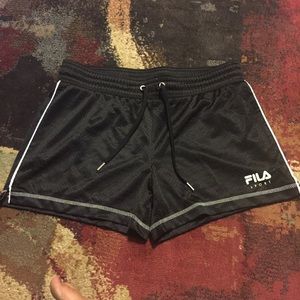 Nice shorts size medium Jr.